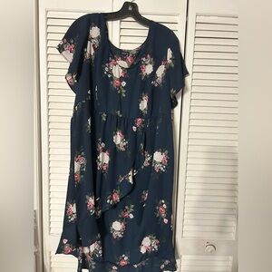 Torrid Navy Floral top with Pink and White Floral Accents